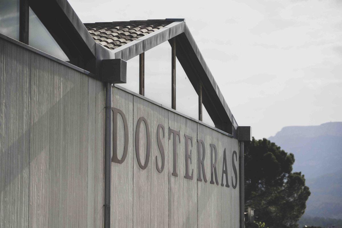 Dosterras, un món nou fet de mons antics 0