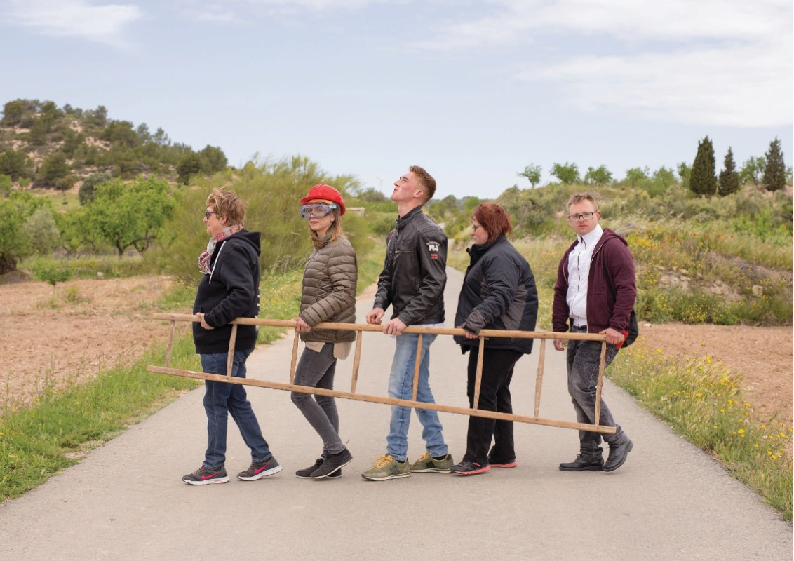 Si tu ajudes, tots sumem! 1